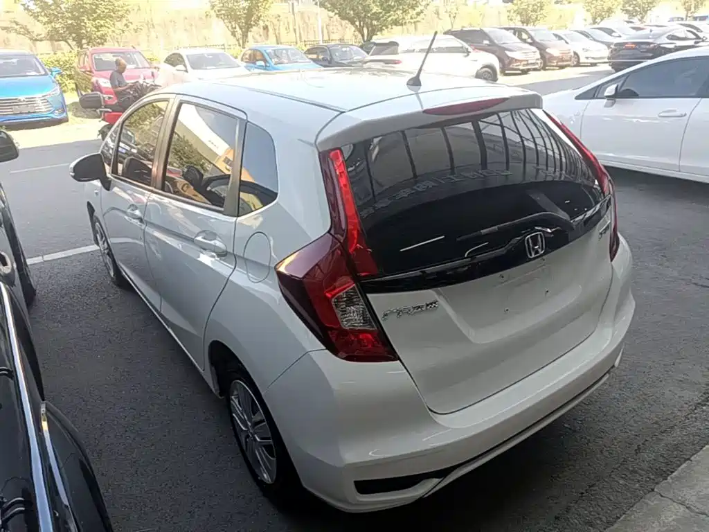 Honda Fit 2019 — фото 5