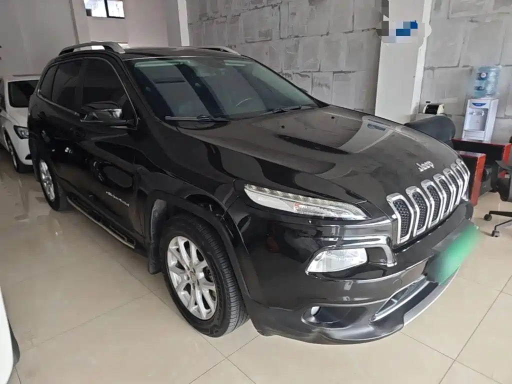 Jeep Cherokee 2018 — фото 4