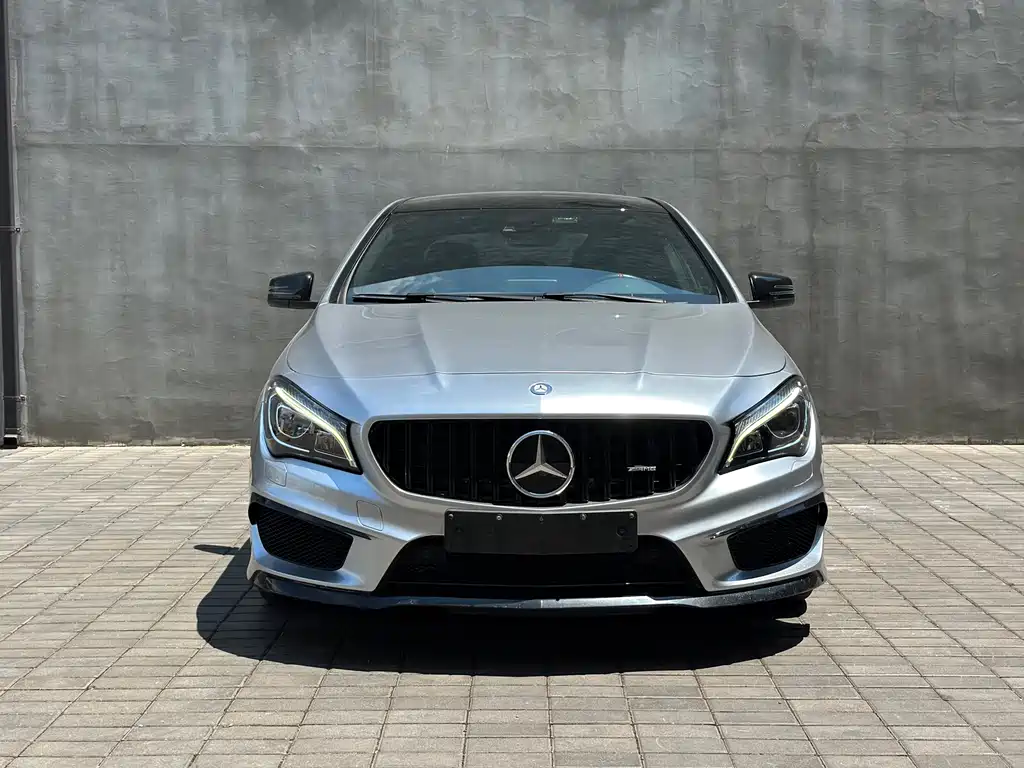 Mercedes-Benz CLA AMG 2015