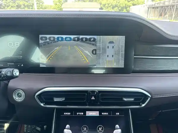 Jetour X70 PLUS 2025