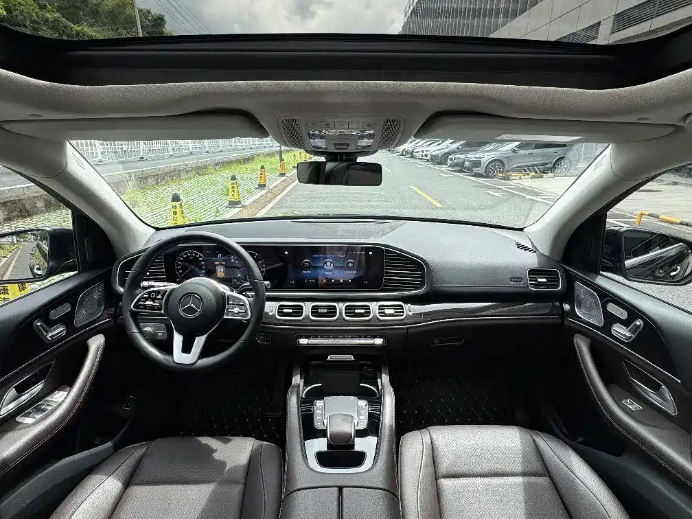 Mercedes-Benz GLE 2023 — фото 17