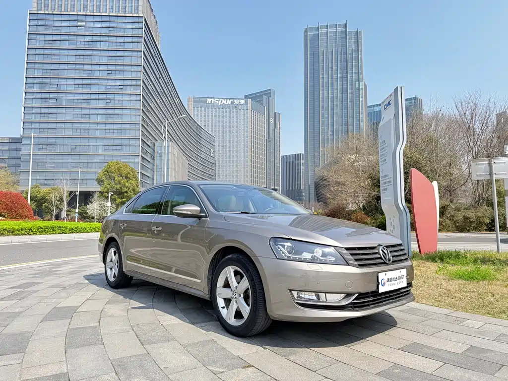 Volkswagen Passat 2015 — фото 3