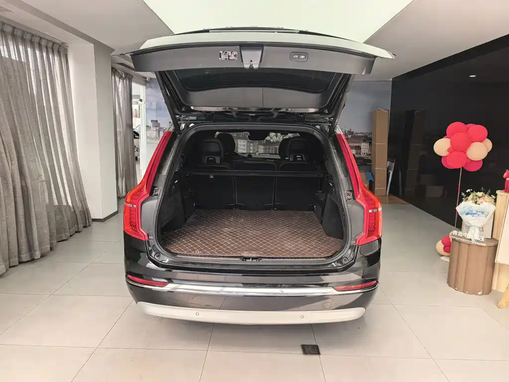 Volvo XC90 PHEV 2022 — фото 21