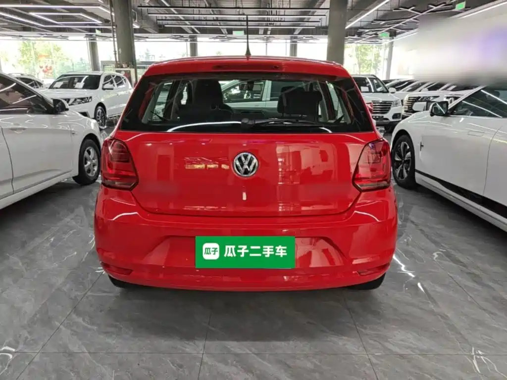 Volkswagen Polo 2015 — фото 6