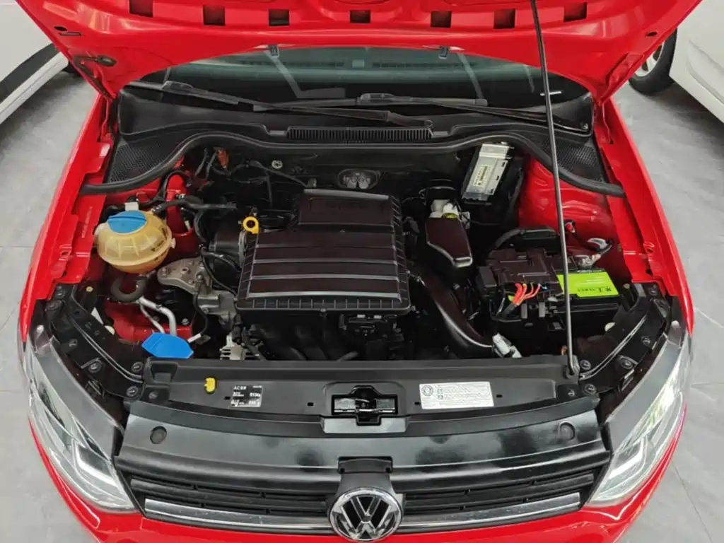 Volkswagen Polo 2015 — фото 20