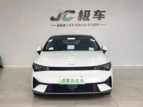XPeng P5 2022