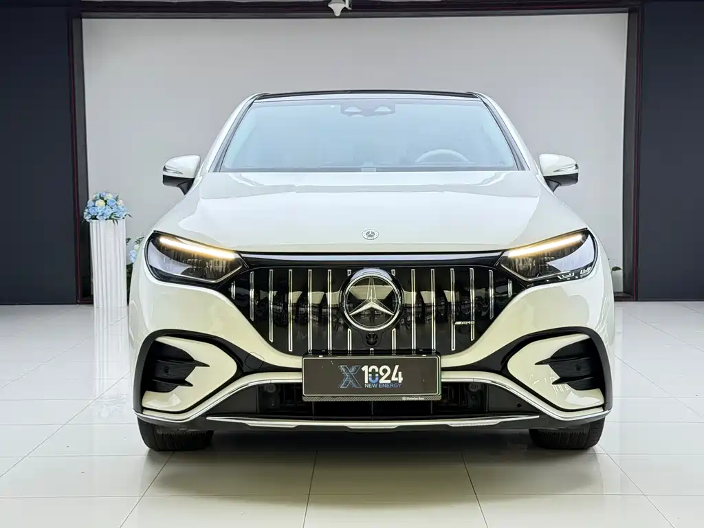Mercedes-Benz EQE SUV 2024 — фото 2