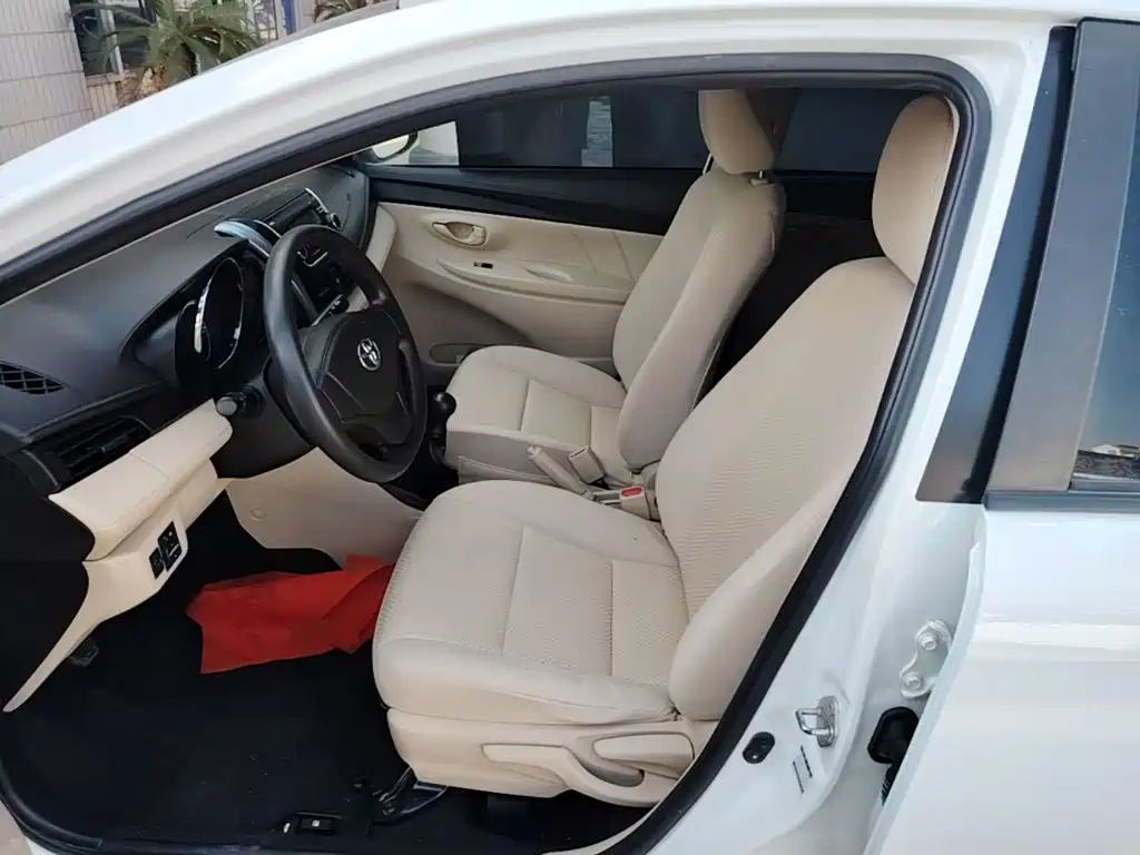 Toyota Vios 2014 — фото 15