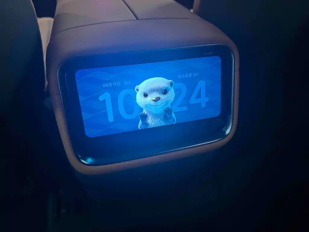 Xiaomi YU7 2025 — фото 24
