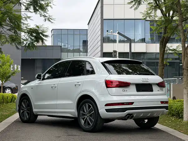 Audi Q3 2018