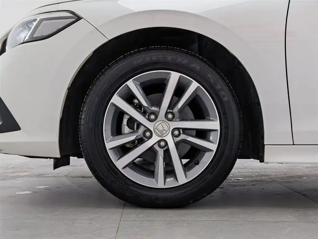 Honda Civic 2024 — фото 17
