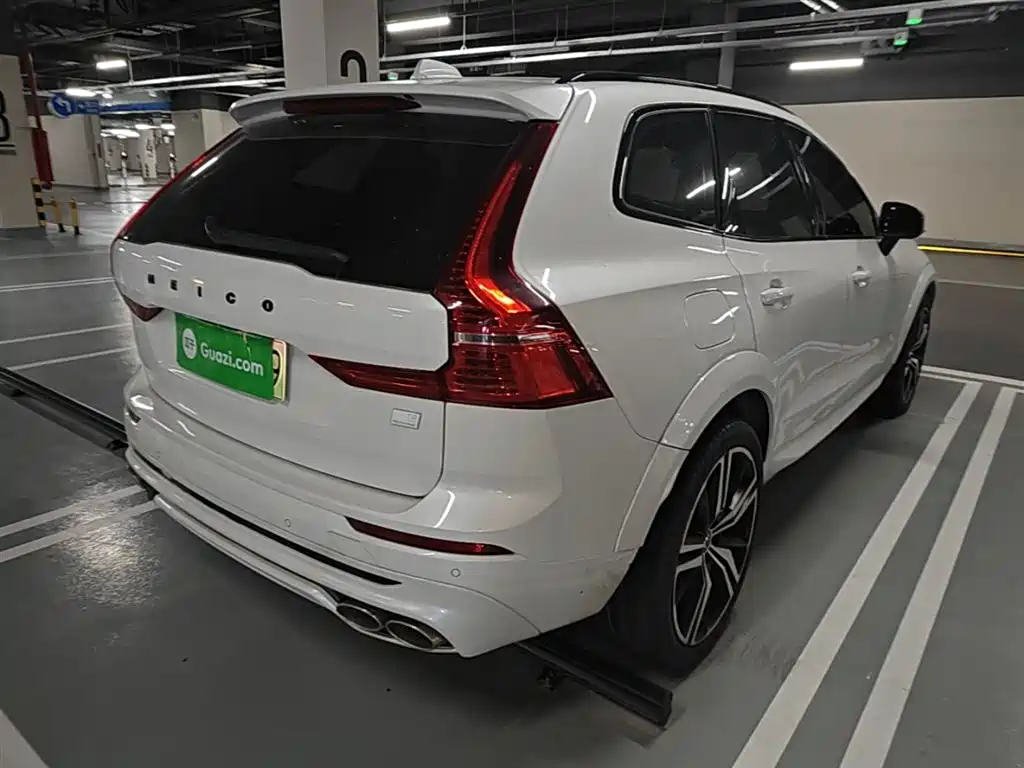 Volvo XC60 PHEV 2020 — фото 7