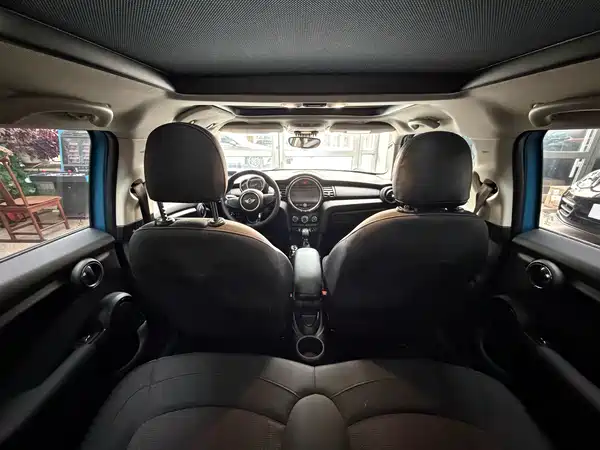 MINI 2016