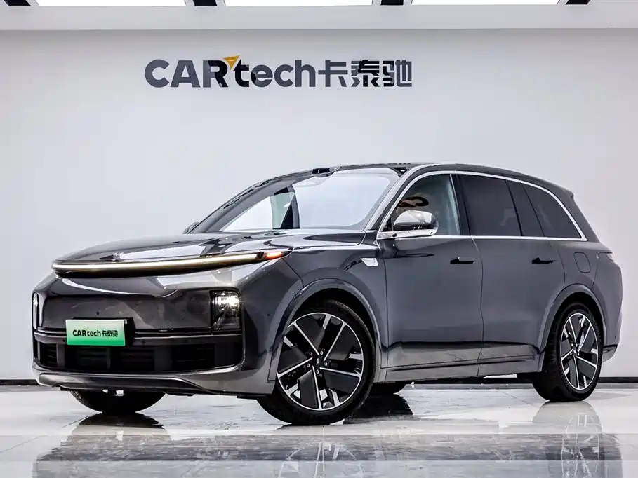 Li Auto Li L8 2025