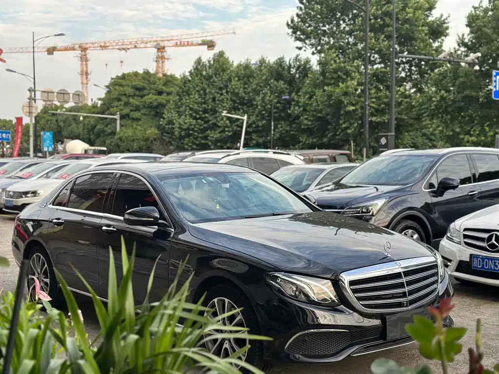 Mercedes-Benz E-Class 2020 — фото 3