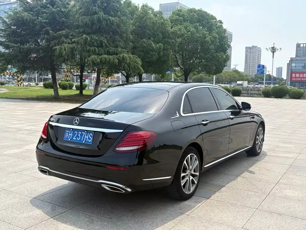 Mercedes-Benz E-Class 2019
