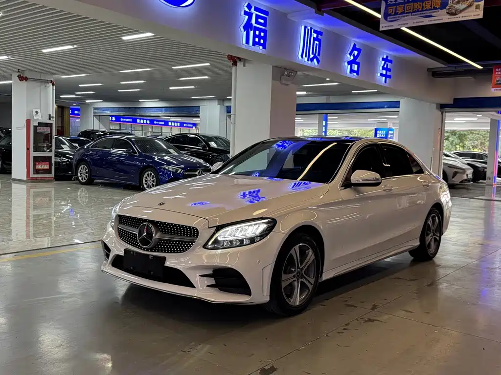 Mercedes-Benz C-Class 2019 — фото 1