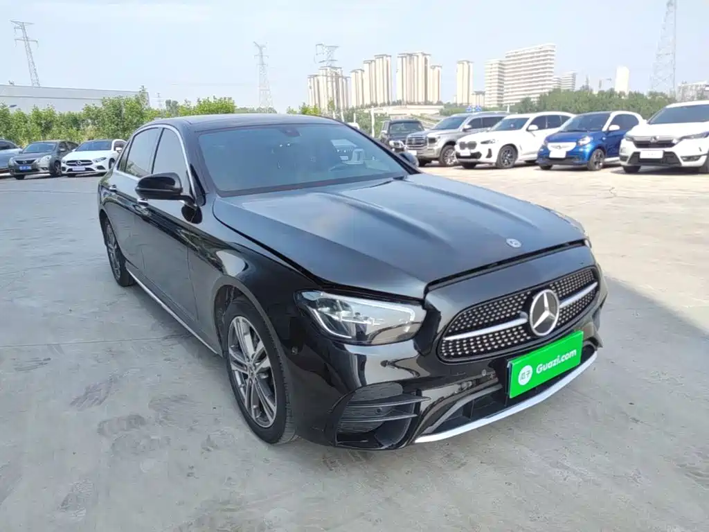Mercedes-Benz E-Class 2023