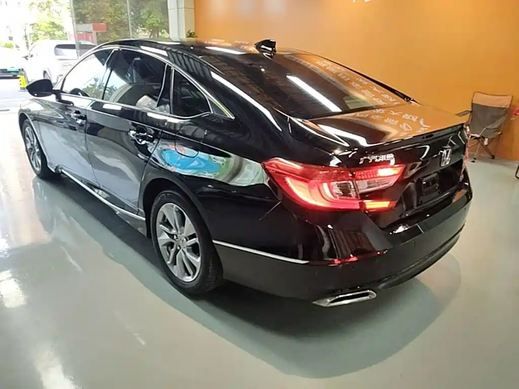 Honda Accord 2021 — фото 5