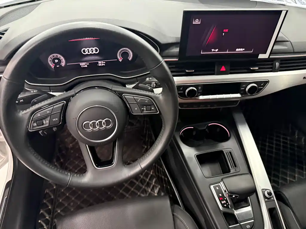 Audi A4L 2020 — фото 13