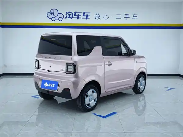 Geely Galaxy Panda 2023