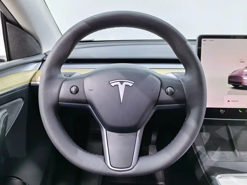 Tesla Model Y 2023 — фото 14