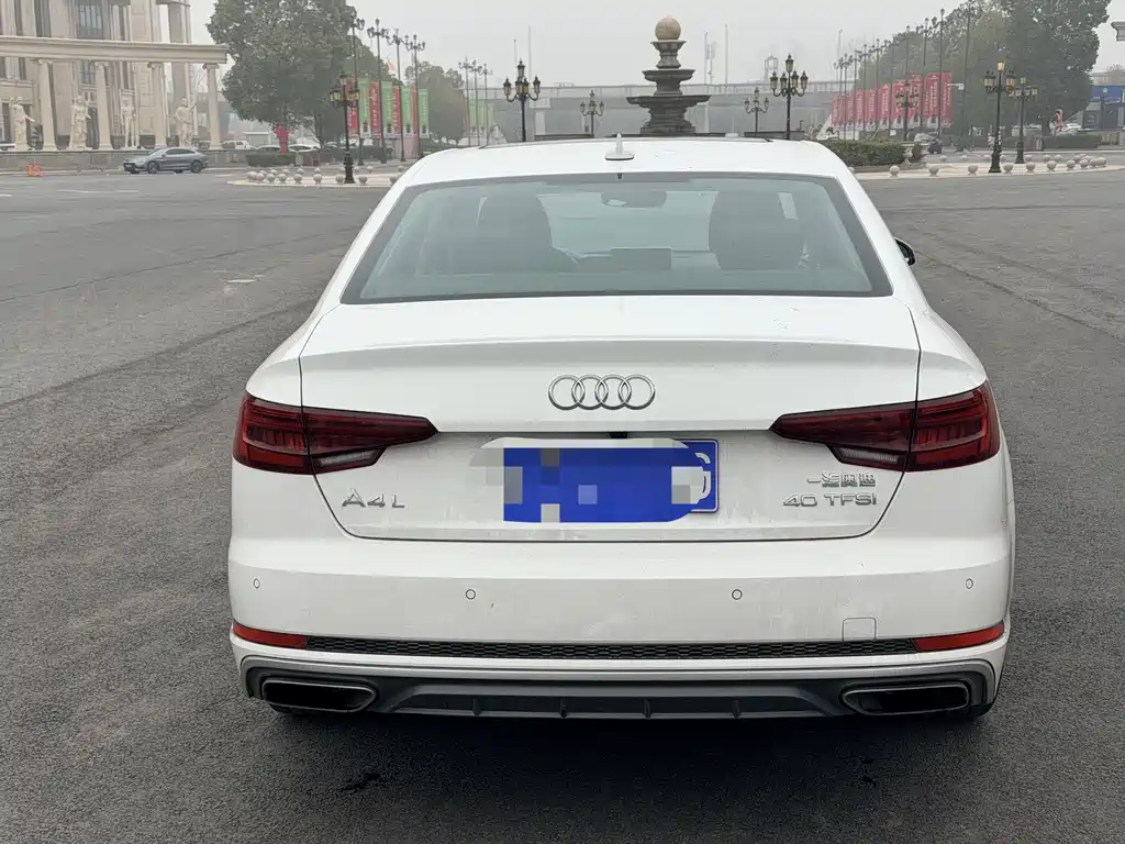 Audi A4L 2019 — фото 10