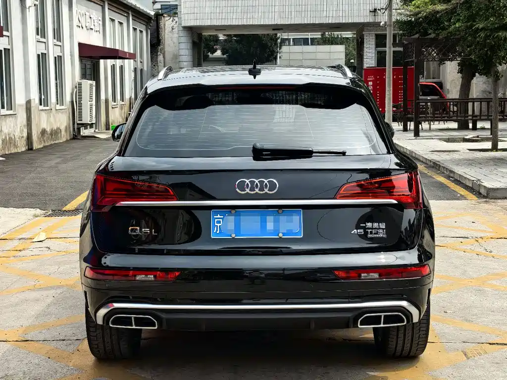 Audi Q5L 2021 — фото 5