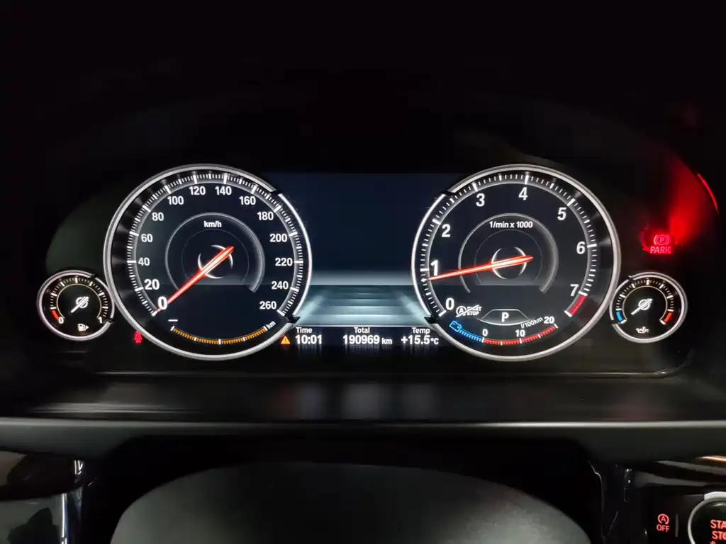 BMW X5 2017 — фото 14