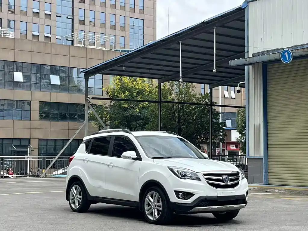 Changan CS35 2018 — фото 11