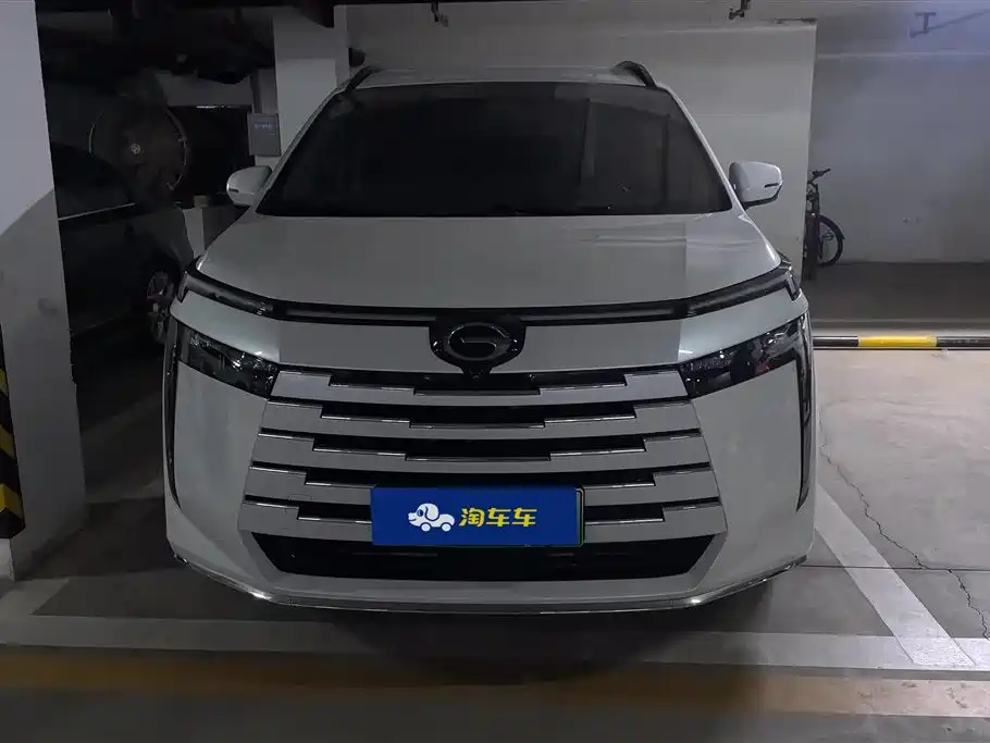 GAC Motor E8 PHEV 2024 — фото 2