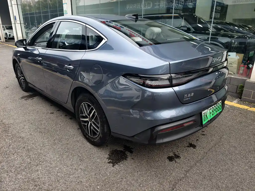 BYD Seal 05 DM-i 2025 — фото 11