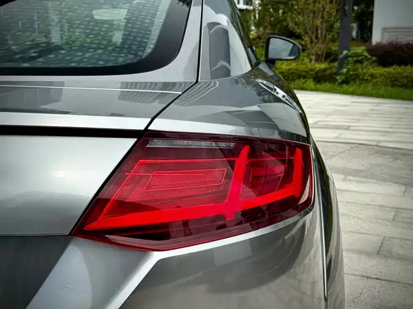 Audi TT 2016