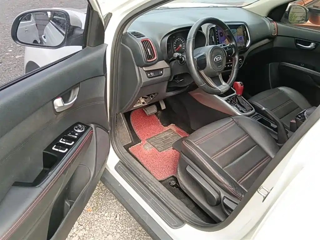 Kia KX3 2016 — фото 16