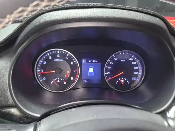 Kia KX1 2020