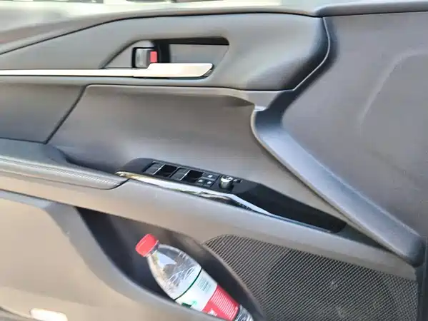 Toyota Camry 2025