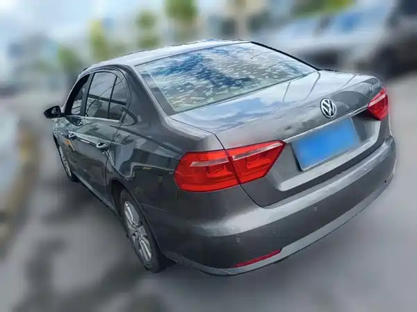 Volkswagen Lavida 2014