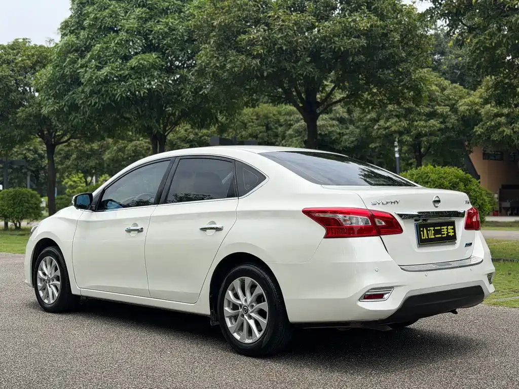 Nissan Sylphy 2019 — фото 21