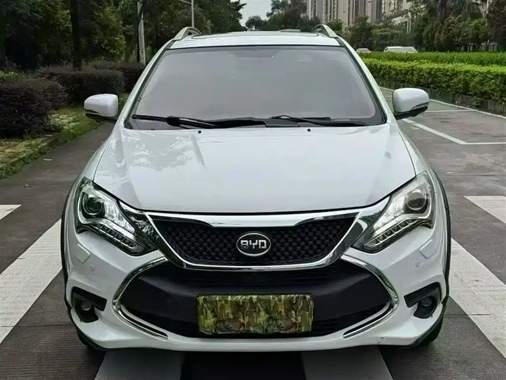 BYD Tang New Energy 2015