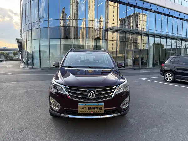 Baojun 560 2015