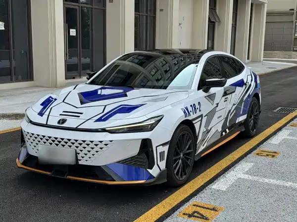Changan UNI-V 2024