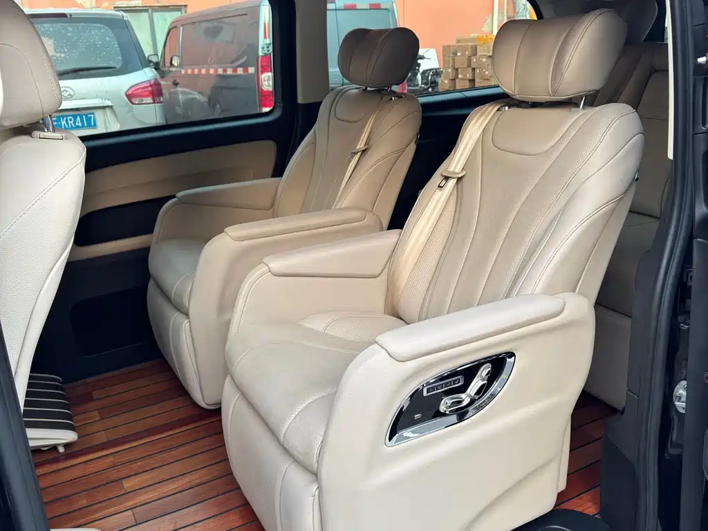 Mercedes-Benz Vito 2018 — фото 18