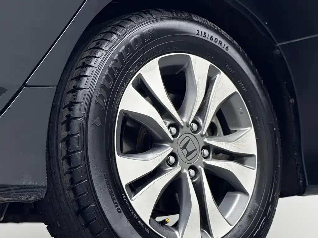 Honda Accord 2014 — фото 4