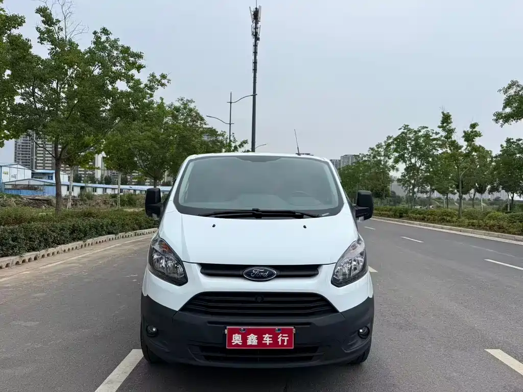 Ford Transit 2021