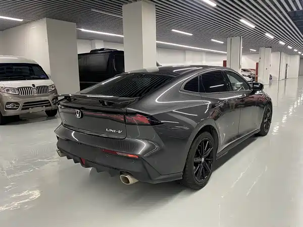 Changan UNI-V 2023