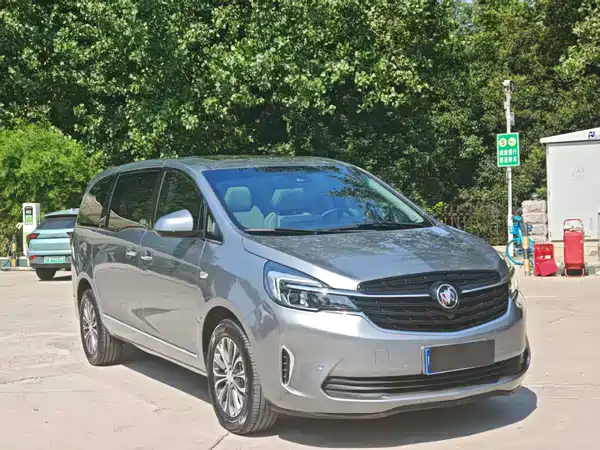 Buick GL8 2020