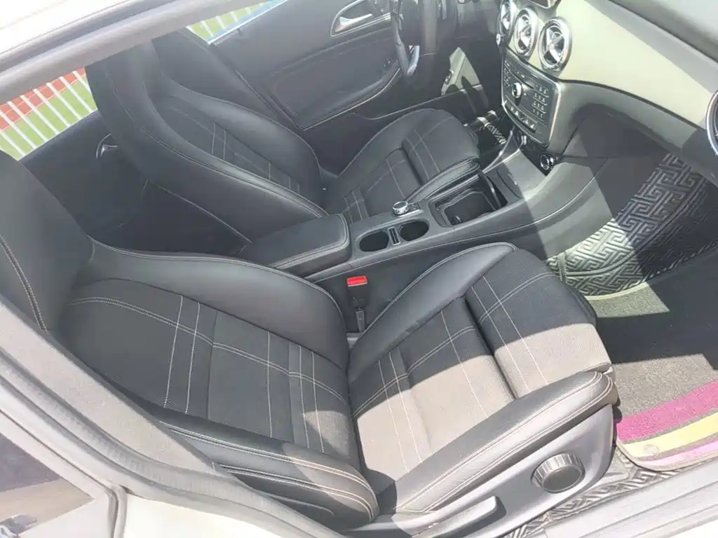 Mercedes-Benz CLA 2016 — фото 25