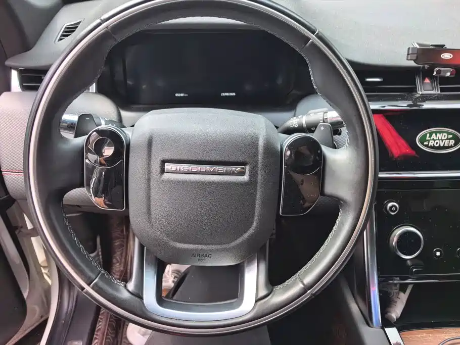 Land Rover Discovery Sport 2020 — фото 15