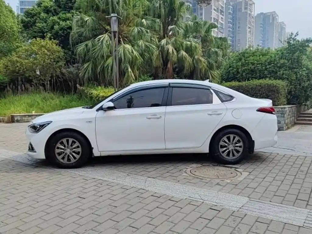Hyundai Joyful 2018