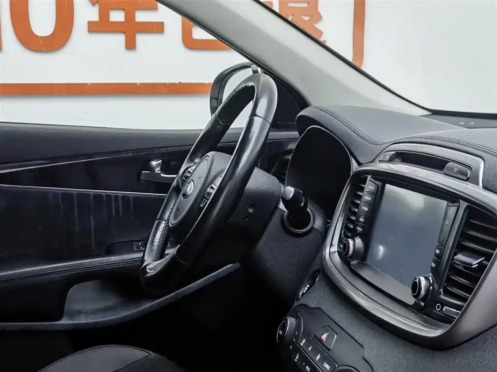 Kia Sorento 2015 — фото 22